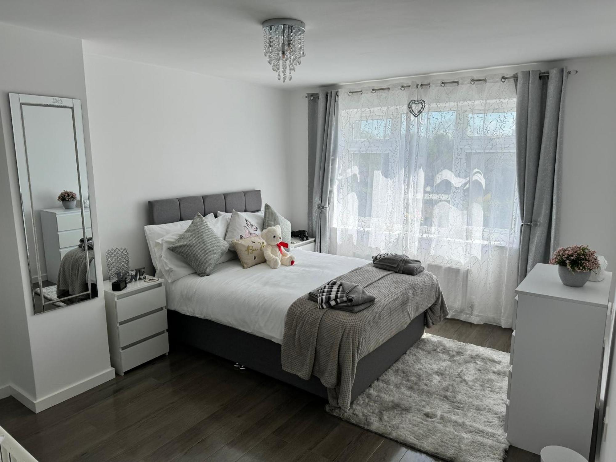 Villa Modern 3-Bed Hideaway Near Westgate With Parking Canterbury Exterior foto