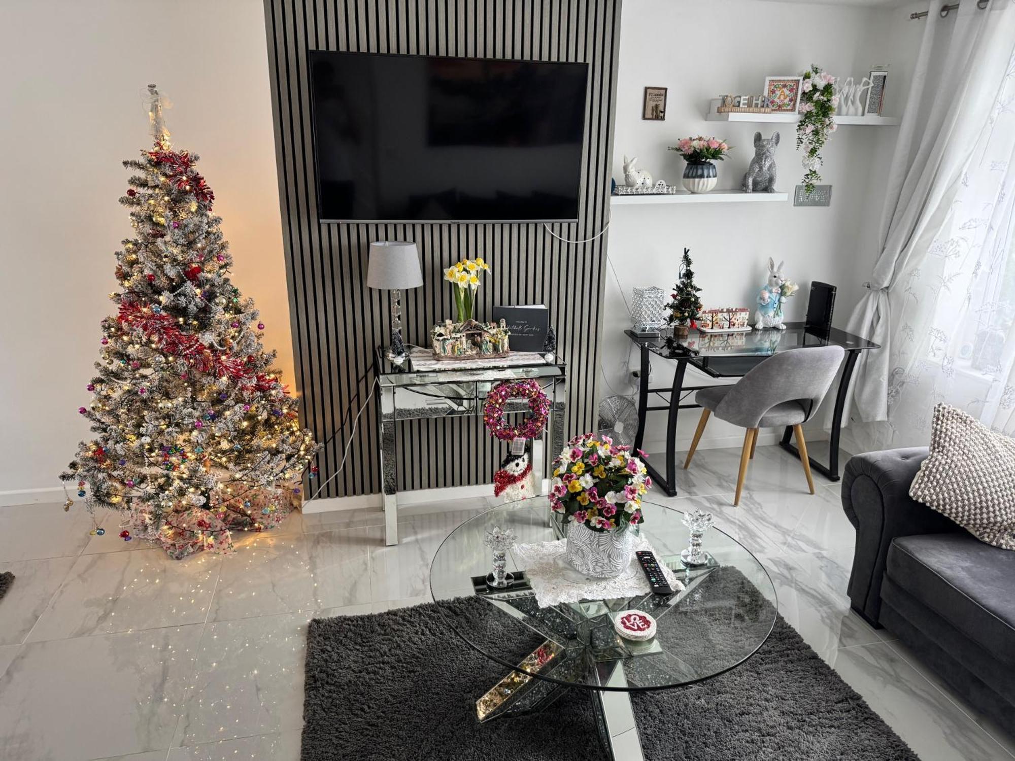 Villa Modern 3-Bed Hideaway Near Westgate With Parking Canterbury Exterior foto
